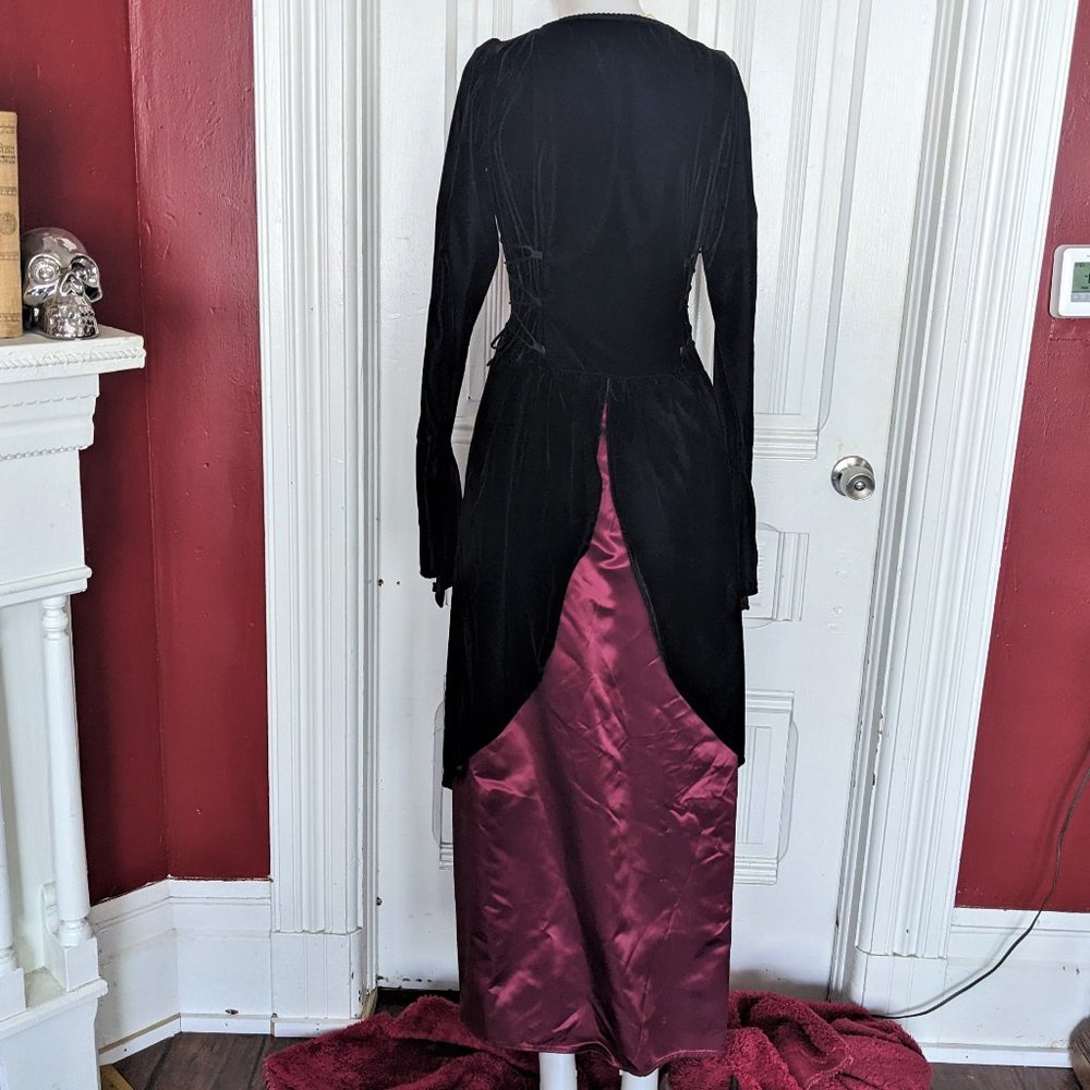 Lip Service Deadstock Vampire Velvet and Satin Gown Vintage 90s NWT - Picture 4 of 11